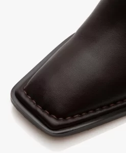 Alias Mae Abbie Leren Stilettohak Enkellaarzen - Choc -Kleding Series Winkel 55e3f867 1433 42d1 80f8 7cab4f485701 02 scaled