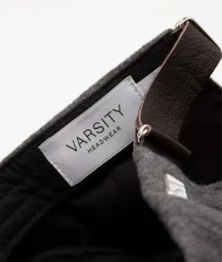 Varsity Headwear Cashmere Pet - Flint Grey -Kleding Series Winkel 594b9db8 ca3d 447e b201 f999321ad40d 47 scaled