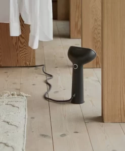 Steamery Cirrus No.3 Stoomapparaat Met Strijkfunctie - Charcoal 10 Steamery Cirrus No.3 Stoomapparaat Met Strijkfunctie - Charcoal -Kleding Series Winkel 5a7935b8 2782 448f 919b f051b479d073 07 scaled