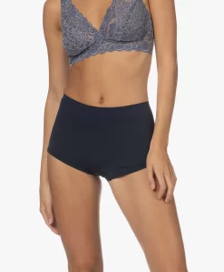 Hanro Touch Feeling High-Rise Short - Deep Navy 23 Hanro Touch Feeling High-Rise Short - Deep Navy -Kleding Series Winkel 61948133 51b8 4700 9cf6 d81e13764bf2 309 scaled
