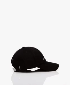 Anine Bing Jeremy Baseball Pet - Zwart -Kleding Series Winkel 68a84ae9 2ac1 4b90 af2e 897344d03451 54 scaled