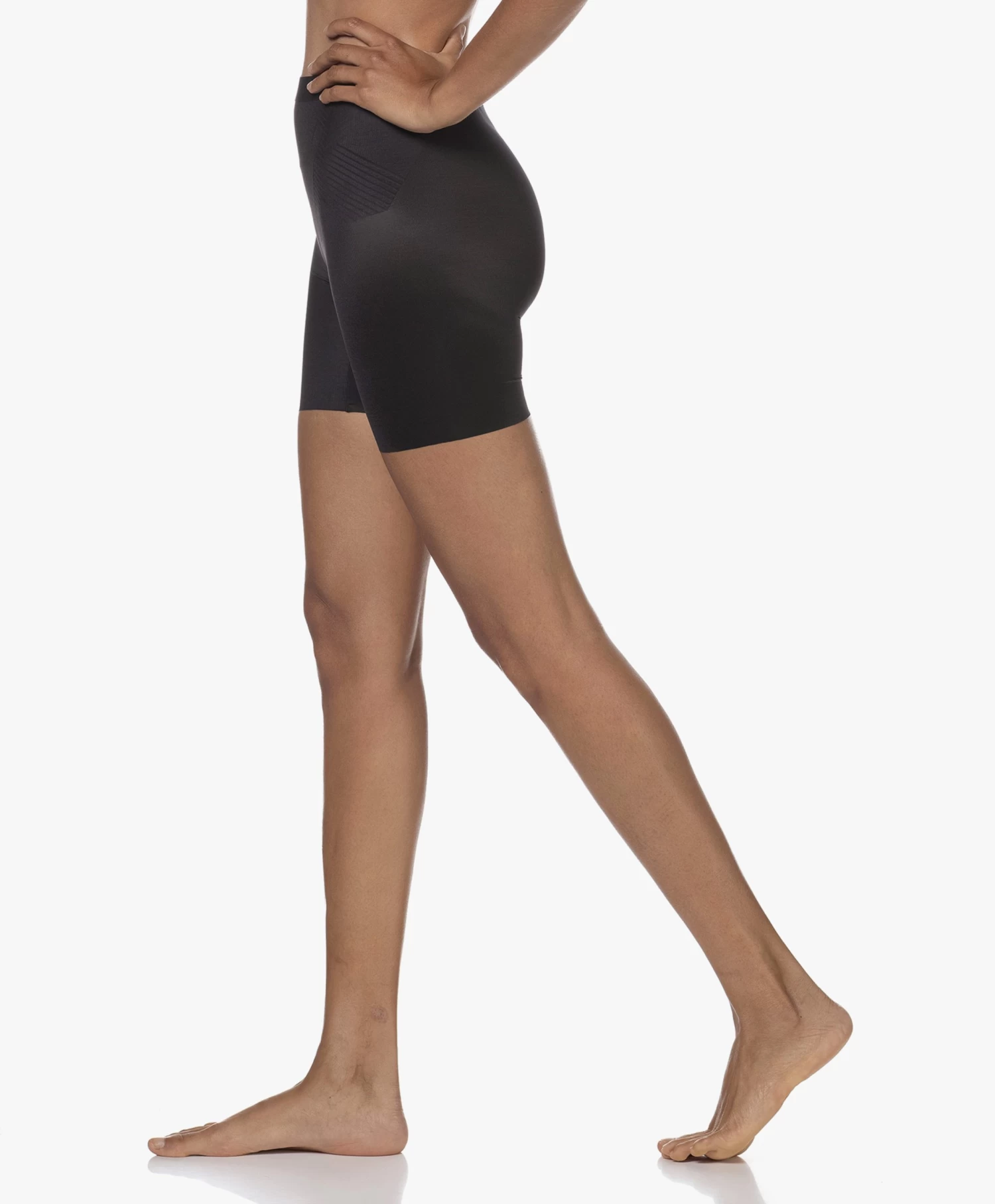 Spanx® Thinstincts 2.0 Girlshort - Zwart 7 Spanx® Thinstincts 2.0 Girlshort - Zwart - Afbeelding 7