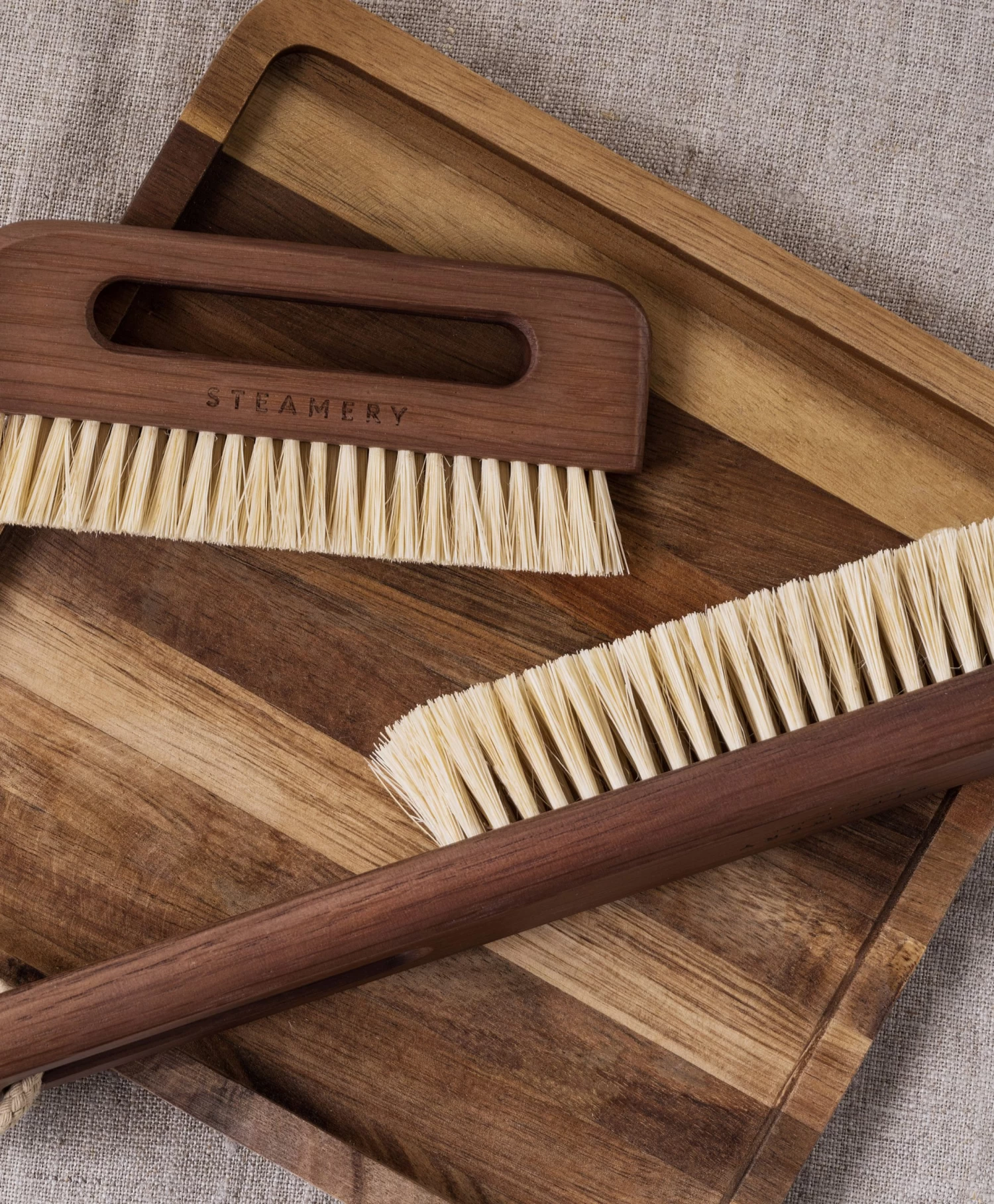 Steamery Vegan Kledingborstel - Chestnut 2 Steamery Vegan Kledingborstel - Chestnut - Afbeelding 2