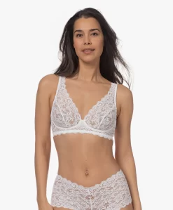 Hanro Moments Soft Cup Bh - Wit -Kleding Series Winkel 70e87c94 1799 4768 8dc8 75d82b58ddb2 18461 scaled