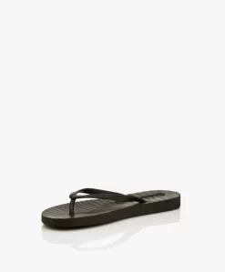 Sleepers Slim Teenslippers Van Natuurlijk Rubber - Zwart -Kleding Series Winkel 77e9e73e 1923 4f9d 936c c25869acc3ae 06 scaled