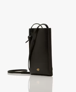 By Malene Birger Aya Leren Telefoontasje - Zwart -Kleding Series Winkel 7eb59538 deb1 4ed0 b4f0 ec6fc69522ba 05 scaled