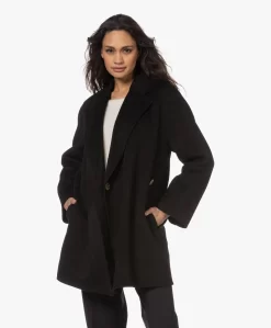 By Malene Birger Ayvia Halflange Double-Breasted Jas - Zwart