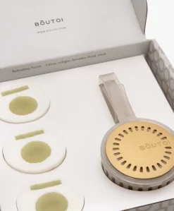 Boutoi Mailbox Toiletblokhouder Met 4 Geurblokjes - Refreshing Neroli -Kleding Series Winkel 83cd7205 5319 45af 83ac b3083f88fd36 05 scaled