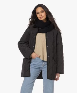 Filippa K Cashmere Blend Sjaal - Navy -Kleding Series Winkel 85813 85816 34104 85808 44259 75073.CR3 73ec1915 e384 4a08 a361 994c72a4f04b scaled