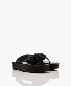 Filippa K Lamsleren Flatform Flip Flop Slippers - Zwart -Kleding Series Winkel 8d3f0c36 9f49 4d49 b960 3a35a9884ba2 06 scaled