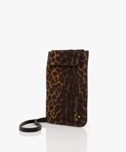 Jérôme Dreyfuss Jerome Dreyfuss Leren Cross-Body Telefoontasje - Leo Chamois -Kleding Series Winkel 9587d3f4 2e0f 4db1 ac3a f9e3a258493d 04 scaled