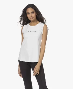 Deblon Sports Jackie Mouwloze Logo Sport Top - Off-White -Kleding Series Winkel Capture 77988 72818 68846.CR3 af994424 13c8 4ace bb91 5d6e16418363 scaled