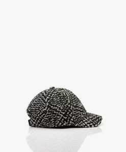 Rag & Bone Rb Heritage Bouclé Baseball Cap - Zwart/Wit -Kleding Series Winkel a704fca9 3ed0 4baa b3cb 586481c0e537 02 scaled