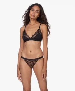 Love Stories Love Lace Bralette - Zwart -Kleding Series Winkel aa7609f0 d336 4b6c a767 587eedfe57ab scaled