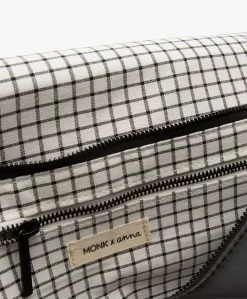 Monk & Anna Soma Half Moon Vegan Cross-Body Check Tas - Zwart -Kleding Series Winkel ade1119d f725 4d8c bc02 145656a08ce2 06 scaled