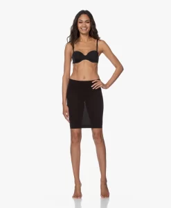 Wolford Nature Forming Onderrok - Zwart -Kleding Series Winkel b7aee4fc a20b 400d 80b2 3a0083349bf5 scaled