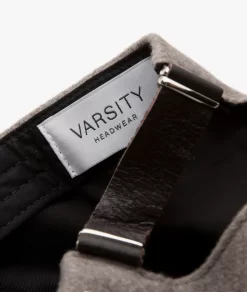 Varsity Headwear Cashmere Pet - Marble Beige -Kleding Series Winkel c47db8a5 0a79 4465 9003 6f033555672d 54 scaled