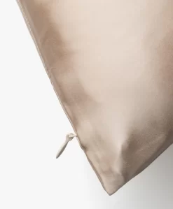 Slip™ Mulberry Zijden Kussensloop - Caramel -Kleding Series Winkel d2d1cd59 d68c 4822 850b 2b6c8802af96 scaled