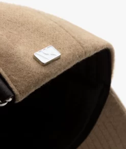 Varsity Headwear Hair Scheerwollen Pet - Camel -Kleding Series Winkel d821e11f b68d 4253 b271 c78af61cb067 06 scaled