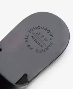 Atp Atelier Astrid Leren Teenslippers - Zwart -Kleding Series Winkel da420ffe 779d 402b 8d85 fb9f3b57933f 6187 scaled