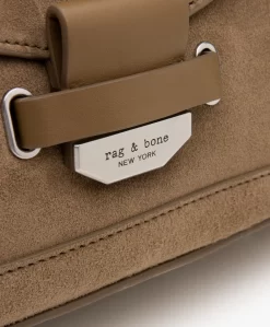 Rag & Bone Small Field Messenger Suède Schoudertas - Olive -Kleding Series Winkel eedd1c5f ca04 4e4f 9556 d0e2e908bf2b 08 scaled