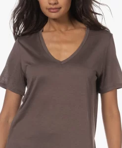 Majestic Filatures Zijdemix V-Hals T-Shirt - Ecorce 19 Majestic Filatures Zijdemix V-Hals T-Shirt - Ecorce -Kleding Series Winkel fdb06671 f681 4bcc 93df 294baf993512 158 scaled