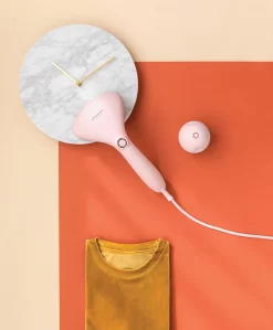 Steamery Cirrus No.2 Travel Stoomapparaat - Roze 10 Steamery Cirrus No.2 Travel Stoomapparaat - Roze -Kleding Series Winkel steamery cirrus no2 travel steamer pink 13